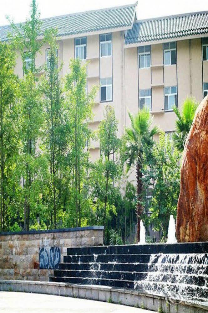Liuzhou Sanjiangxian Dongxiangguo Hotel Buitenkant foto