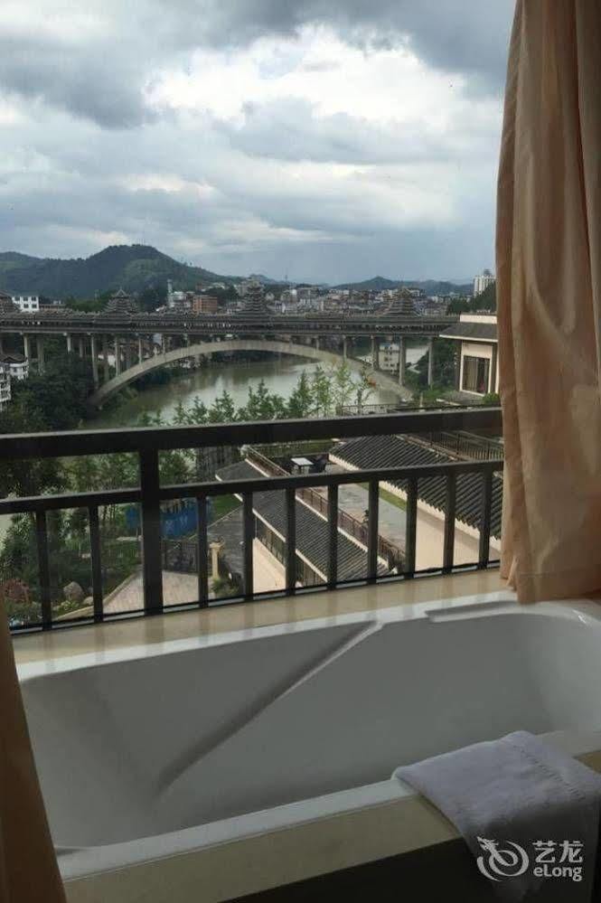 Liuzhou Sanjiangxian Dongxiangguo Hotel Buitenkant foto